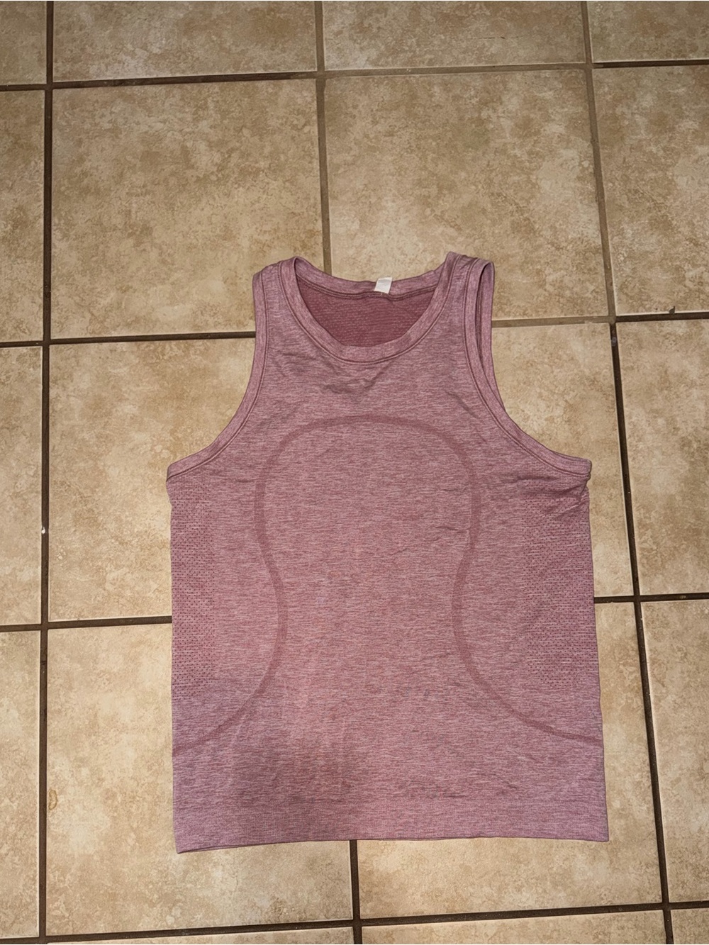 Lululemon tank size 6